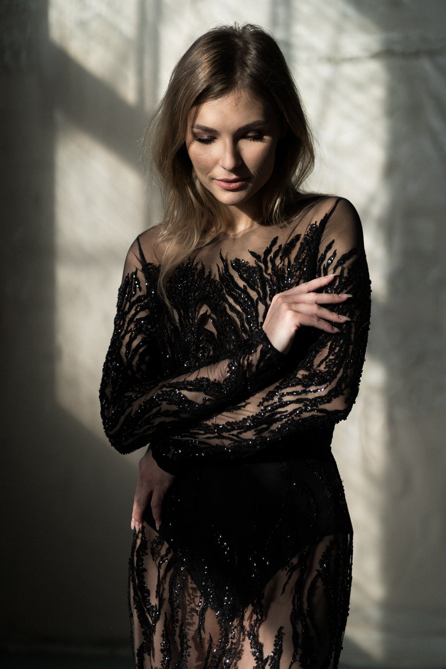 Schwarzes Schwan-Zweiteilungskleid